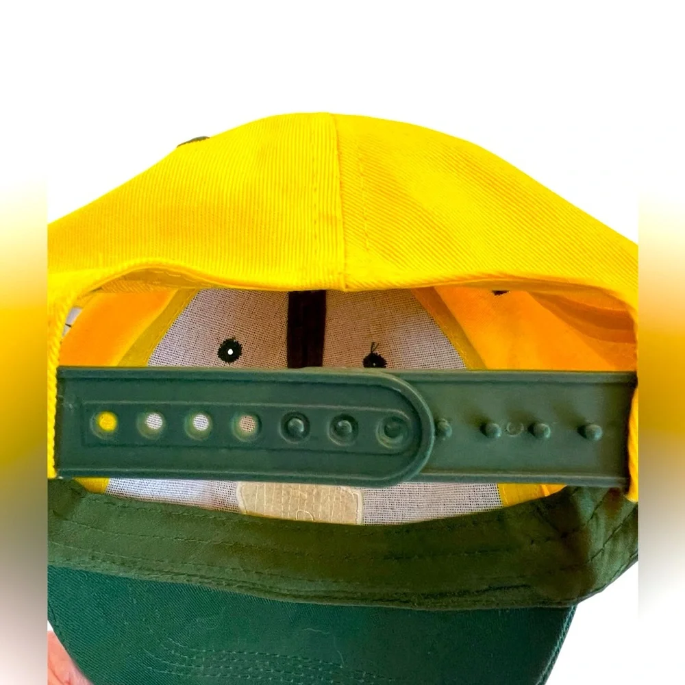 Vivid Green/Yellow “The Legend of Zelda—Link’s Awakening”SnapBack Baseball Hat